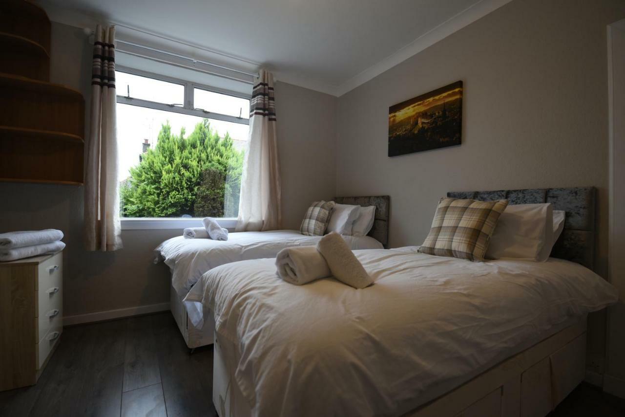 Sighthill 3 Bedrooms With Private Garden Edynburg Zewnętrze zdjęcie